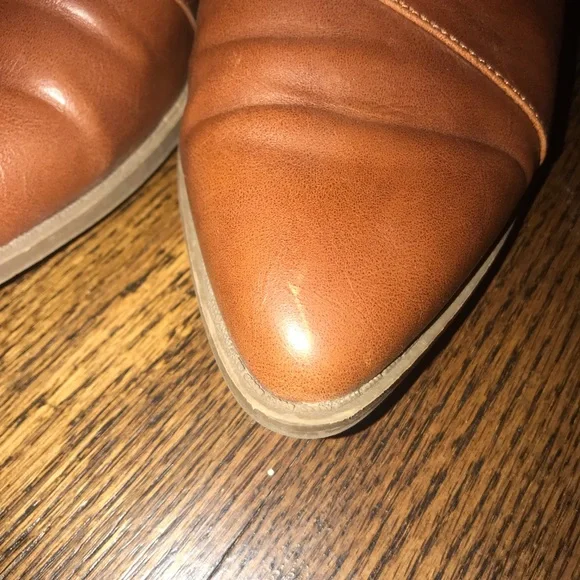 Universal thread brown flats size 7 - Picture 3 of 7